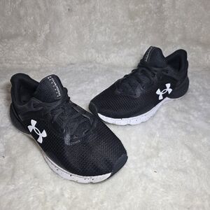 Under Armour Charged Escape 4 Running Shoes - Men’s 8.5